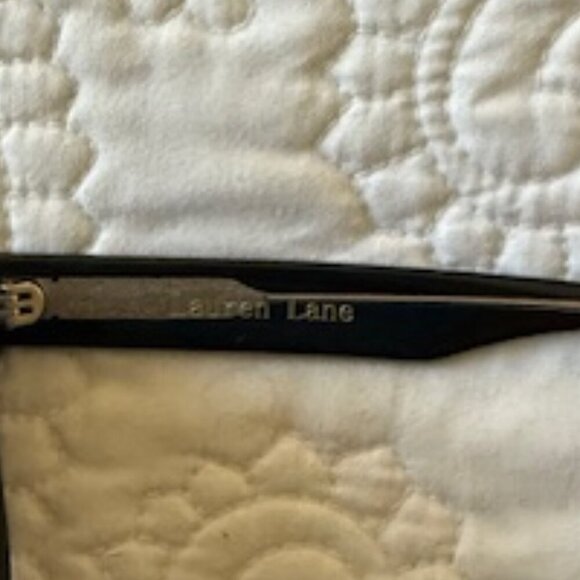 lauren lane diff sunglasses